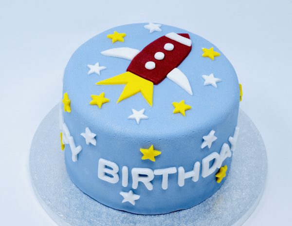 rocketship cake