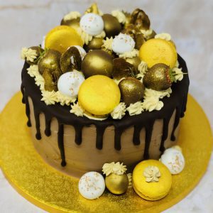 Pot of gold chocolate cake