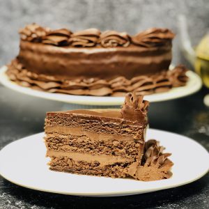 Queen Chocolate Cake