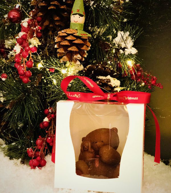 Milk chocolate bear giftbox